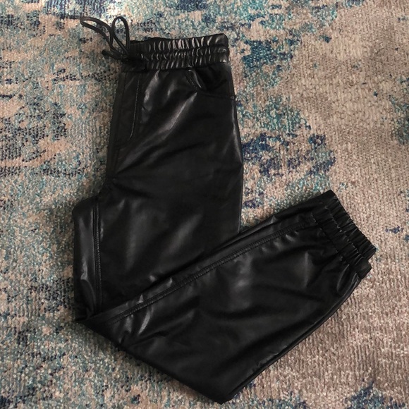 NWT!  High Waisted Faux Leather Joggers. - Picture 3 of 16